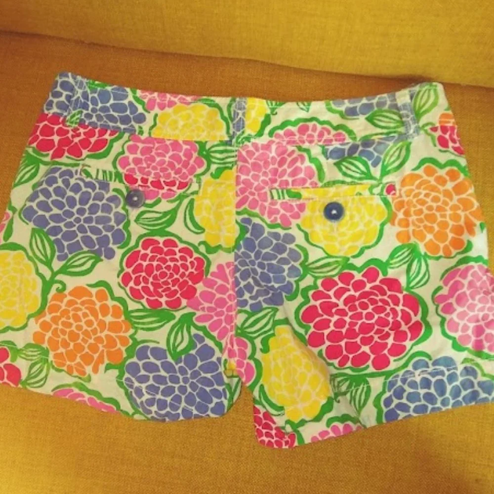 Lilly Pulitzer Floral Resort Fit Bermuda 100% Cotton Shorts Sz 4 - Picture 3 of 8